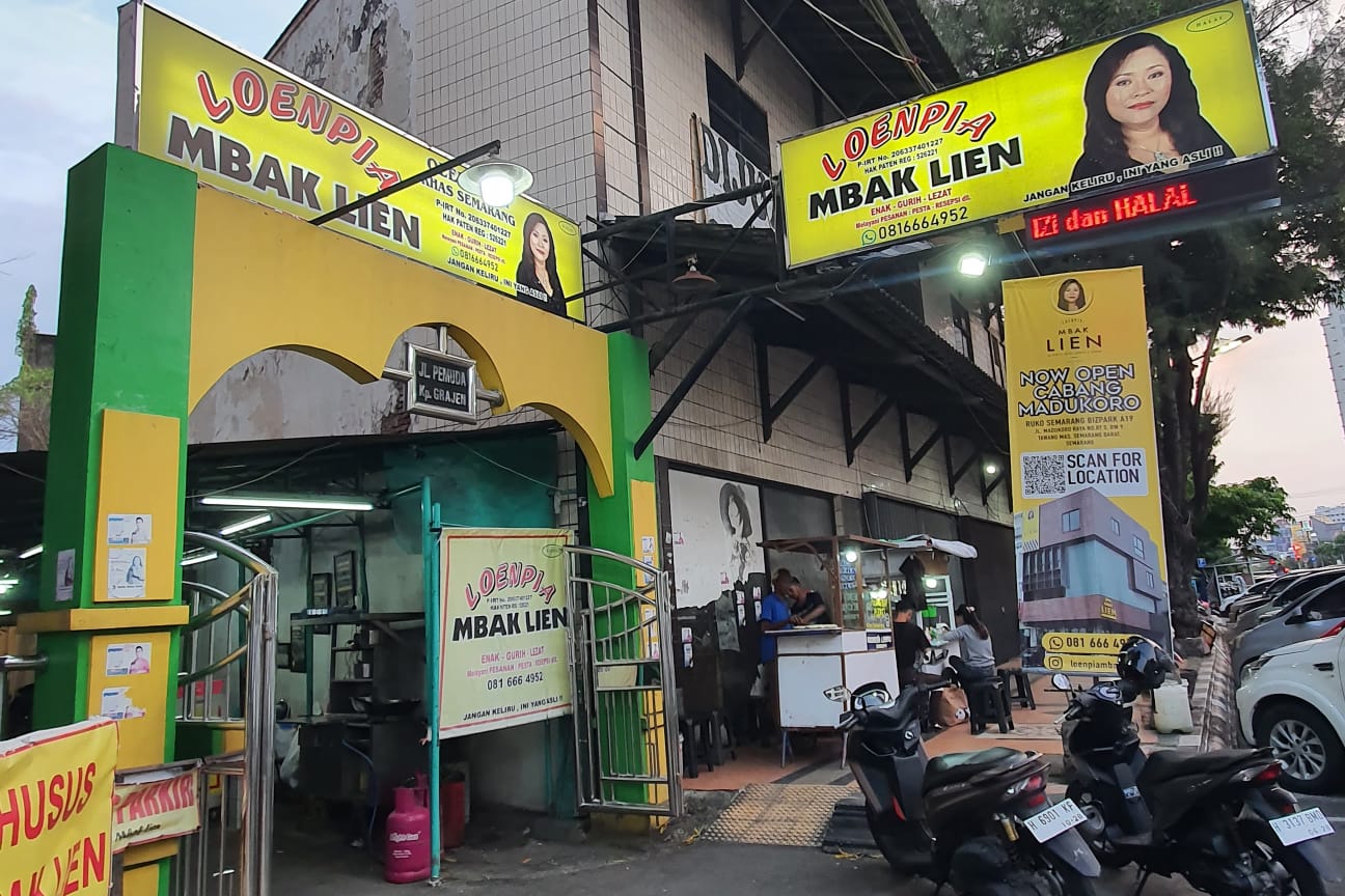 Rekomendasi Kuliner Lumpia Mbak Lien, Makanan Legendaris Dari Kota Semarang 