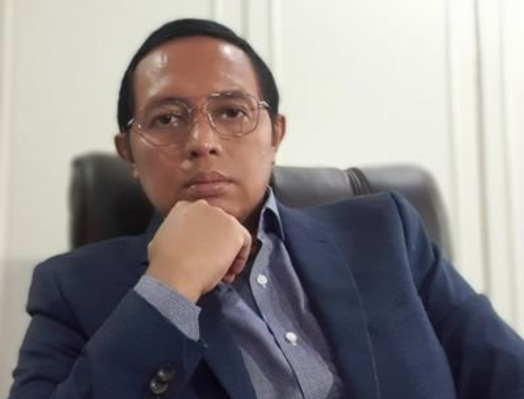 Netizen Tagih Hasan Nasbi yang Taruhan Alphard Jika Anies Baswedan jadi Capres: Analis Kampungan! 