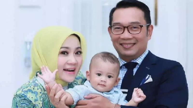 Tonton Video Ridwan Kamil Rancang Resolusi 2023 Ingin Nambah Anak, Lihat Sampai Akhir