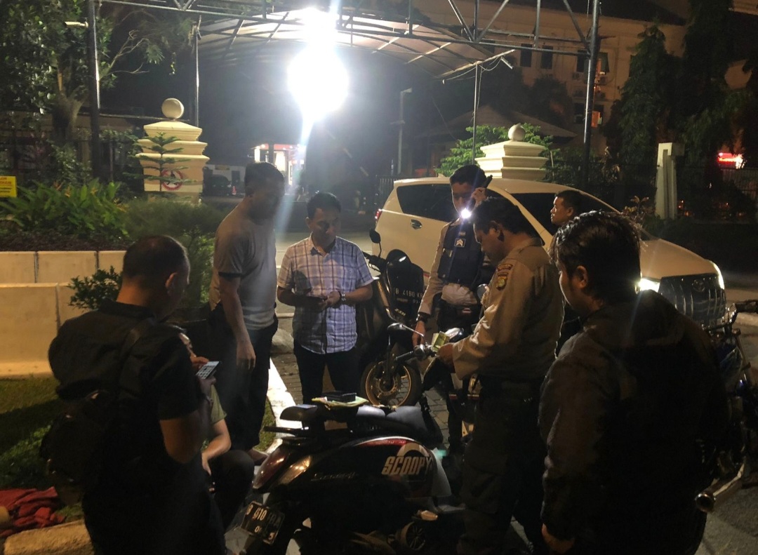 Pulang Beli Makan Sahur, Polisi Tangkap 3 Orang Membawa Ganja dan Tramadol di Kabupaten Bekasi