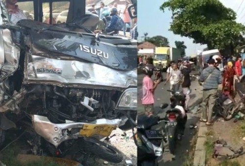 Korban-Korban Kecelakaan Maut di Karawang, Bergeletakan di Tepi Jalan
