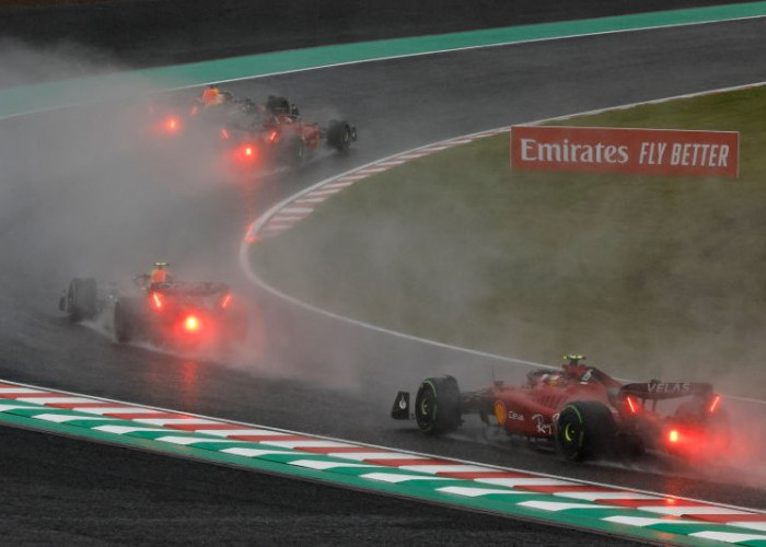  Formula 1 GP Jepang Dihentikan, Akibat Cuaca Buruk di Sirkuit Suzuka