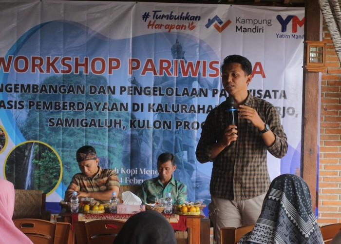 Workshop Pariwisata: Pengembangan dan Pengelolaan Pariwisata Berbasis Pemberdayaan di Kalurahan Sidoharjo