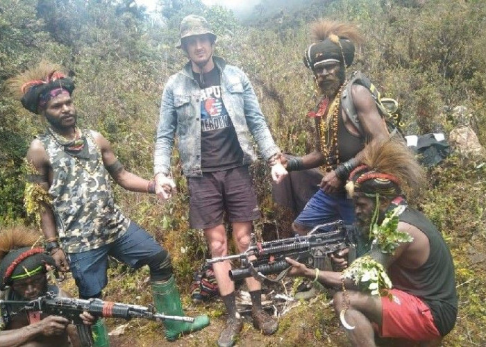 Kabar Terbaru Pilot Susi Air Disandera KKB Papua, Infonya Sudah Keluar dari Paro