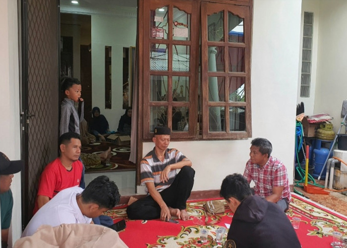 Syabda Pebulu Tangkis Tunggal Putra Indonesia Meninggal Dunia, Rumah Duka di Bekasi Dipadati Warga dan Rekan