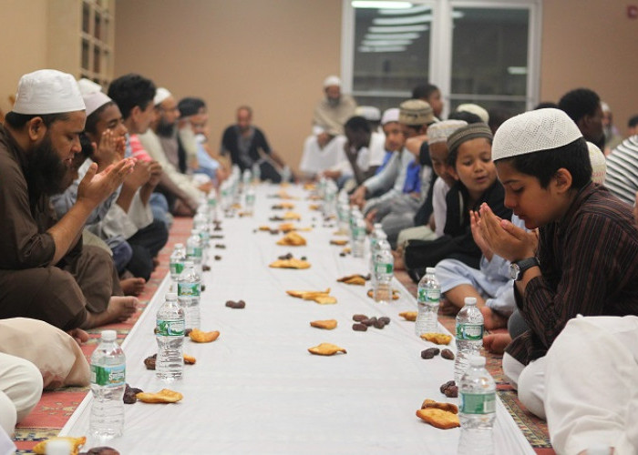 Ramadan Sebentar Lagi, Simak Tanda-Tanda Puasa Diterima Allah  SWT 