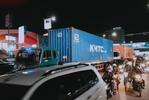 Jalur Mudik Motor Kota Bekasi Masih Banyak Dilalui Truk, Polisi: Jika Nekat Akan Kami Tindak Tegas