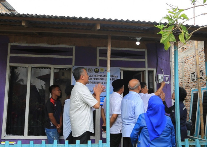 Negara Hadir, 416 Rumah di Kabupaten Batu Bara Mendapat Bantuan Listrik PLN 