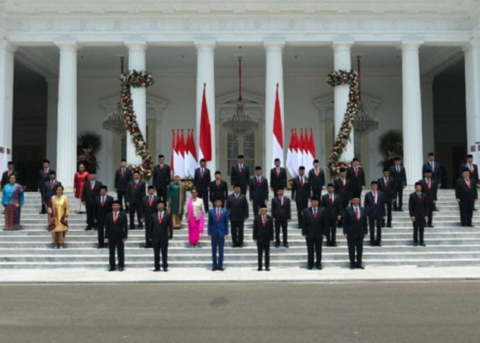 Jokowi Bantah Soal Menteri Mundur dari Kabinet: Namanya Bulan Politik