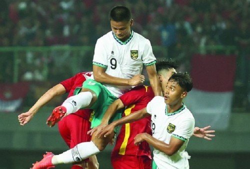 Terkuak! Shin Tae-yong Jelaskan Penyebab Para Pemain Timnas Indonesia U-19 dan Vietnam U-19 Kram