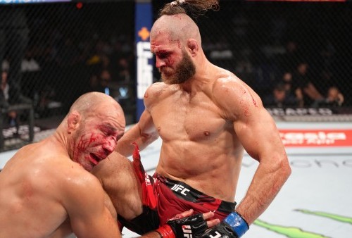 UFC 275: Bikin Muka Teixeira Berlumuran Darah, Prochazka Beri Jawaban Berkelas