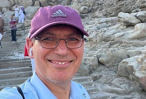 Wartawan Yahudi Ini Menyusup Masuk ke Makkah dan Selfie di Arafah, Dikecam Warga Net 