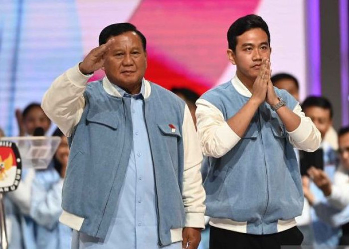 Debat Kelima Capres Prabowo Minta Maaf ke AMIN dan Ganjar-Mahfud