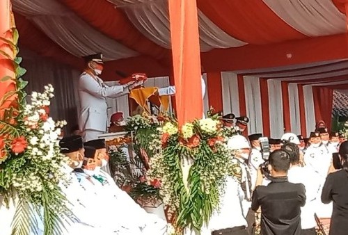 Bupati Zaki Pimpin Upacara HUT RI ke 77 di Kabupaten Tangerang 