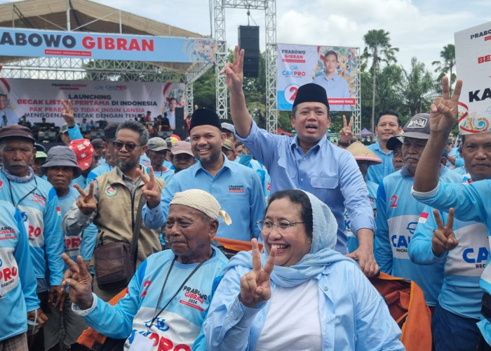 Nusron Wahid Luncurkan Becak Listrik Prabowo (Cakpro) Pertama di Indonesia
