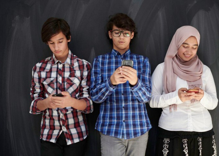 Pengaruh Budaya Populer Terhadap Kepribadian Remaja di Indonesia