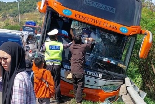 Bus Rosalia Indah Bawa Pemudik, Tabrakan Beruntun di Tol Tangerang-Merak, Begini Kronologisnya