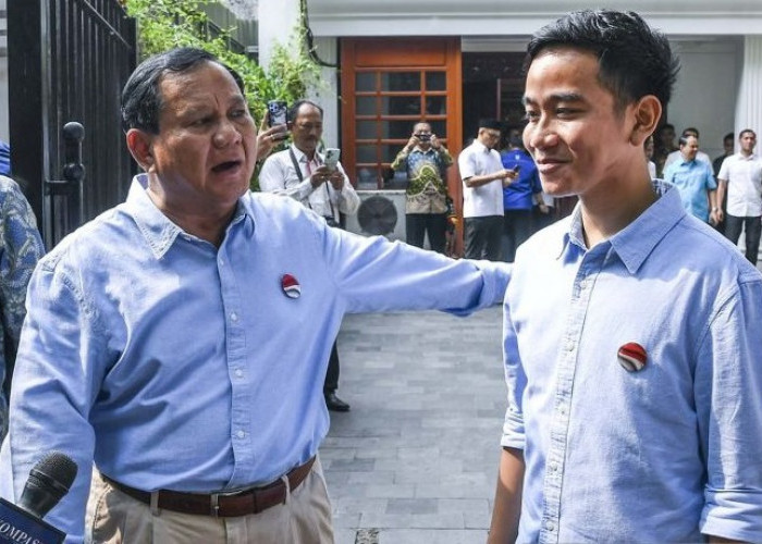 Gunakan Kemeja Biru Telur Asin, Prabowo-Gibran Hadiri Deklarasi di Indonesia Arena Sebelum ke KPU
