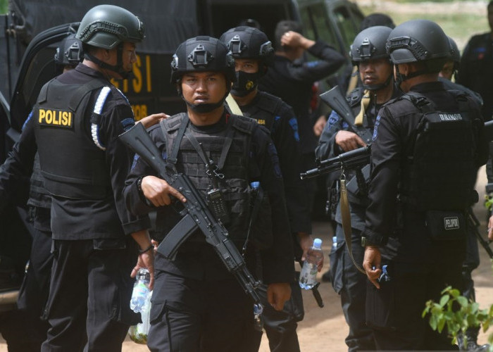 Jelang Pencoblosan Pilpres, Densus 88 Antiteror Polri Tangkap 10 Teroris di Jateng