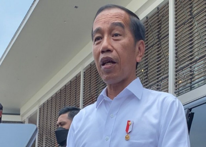 Jokowi 'Tegur' PSSI Buntut Kerusuhan di Stadion Kanjuruhan: Setop Liga 1 Sampai Evaluasi Dilakukan