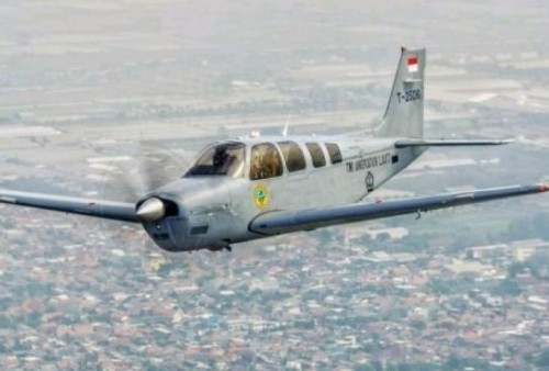 Pesawat TNI AL yang Jatuh di Laut Ditemukan, Kondisi Pilotnya...