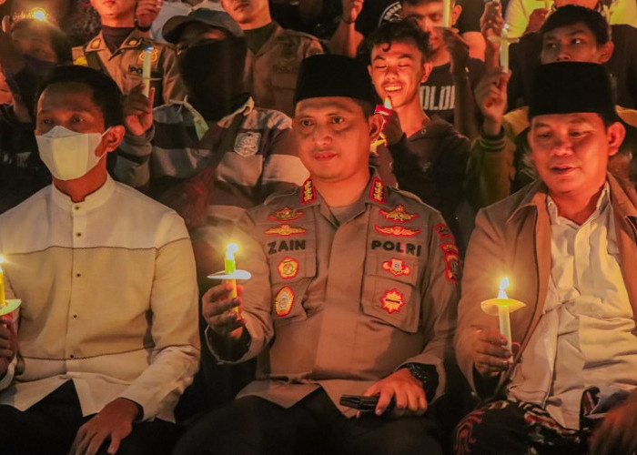 Bersama Polisi TNI dan Pemkot, Puluhan Suporter Persikota Tangerang Doa Bersama Solidaritas Tragedi Kanjuruhan