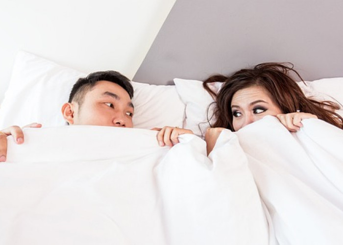 5 Manfaat Tidur tanpa Pakaian, Salah Satunya Meningkatkan Kedekatan dengan Pasangan