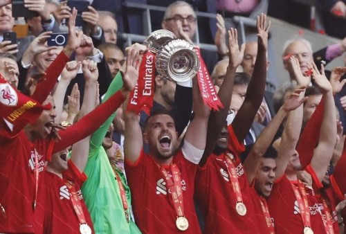  Liverpool Juara Piala FA, Gebuk Chelsea 6-5 