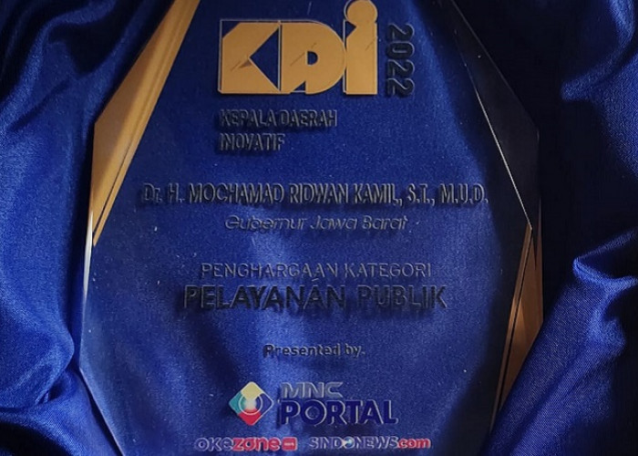 Ridwan Kamil Raih Penghargaan Kepala Daerah Inovatif
