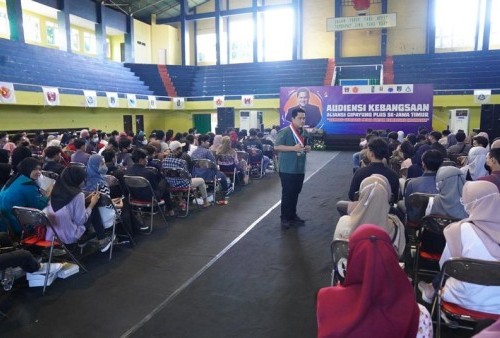 Tujuh Kelompok Mahasiswa Jawa Timur Beri 'Kartu Hijau' Untuk Erick Thohir, Begini Katanya