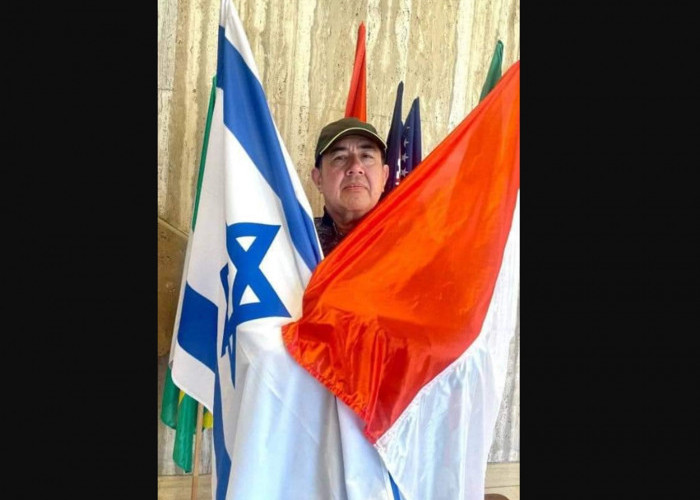 Pendeta Gilbert Lumoindong Sandingkan Bendera Israel dan Bendera Merah Putih, Netizen Marah: Penjarakan!
