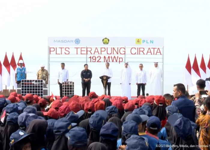 Jokowi Resmikan PLTS Terapung Cirata Terbesar di Asia Tenggara dan Nomor 3 Dunia