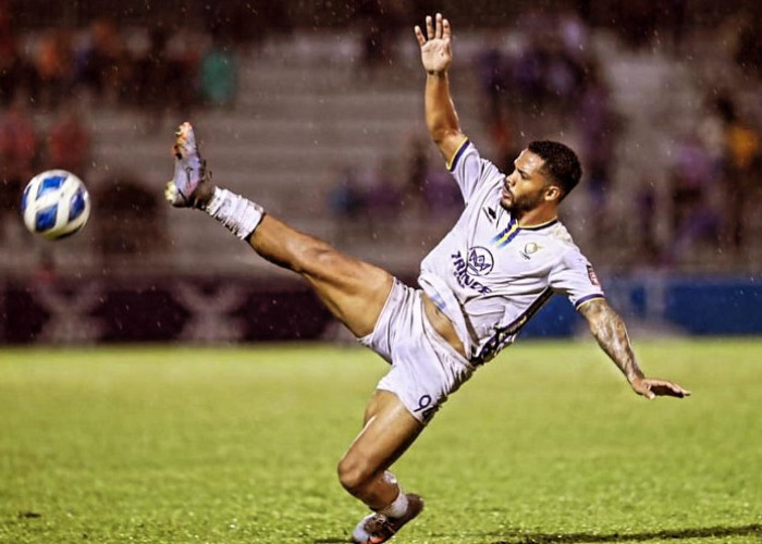 Paulo Victor Costa Soares Jadi Pilihan Terakhir Persebaya, Pengalaman di Liga Asia