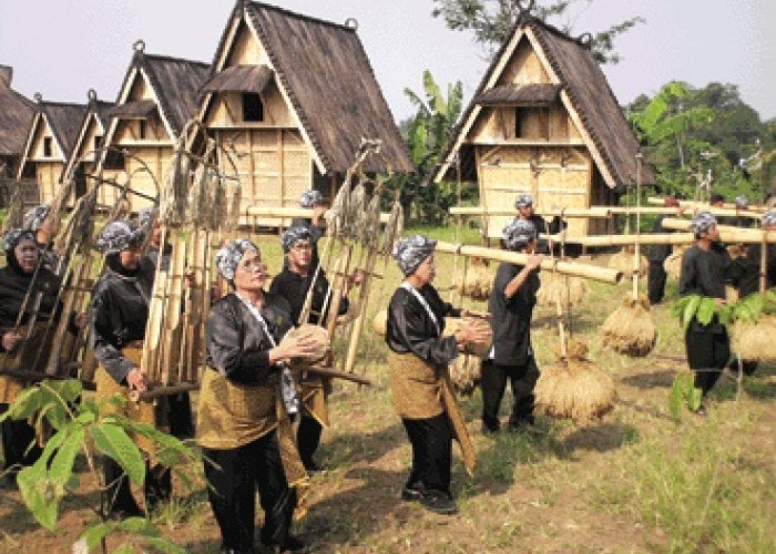 Memahami Suku Baduy, dari Asal-Usulnya hingga Warisan Tradisional