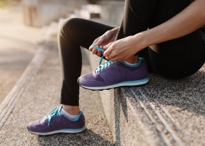 Perbedaan Sepatu Running dan Training: Mana yang Sesuai dengan Aktivitas Anda?
