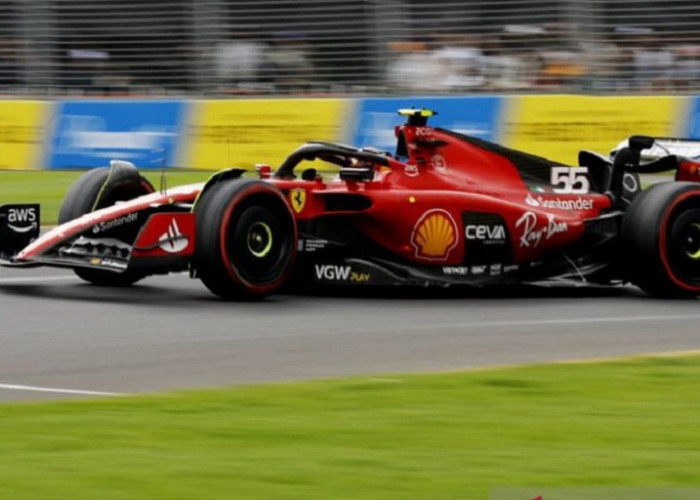 Ferrari Harap Penalti yang Dijatuhkan ke Carlos Sainz Dicabut