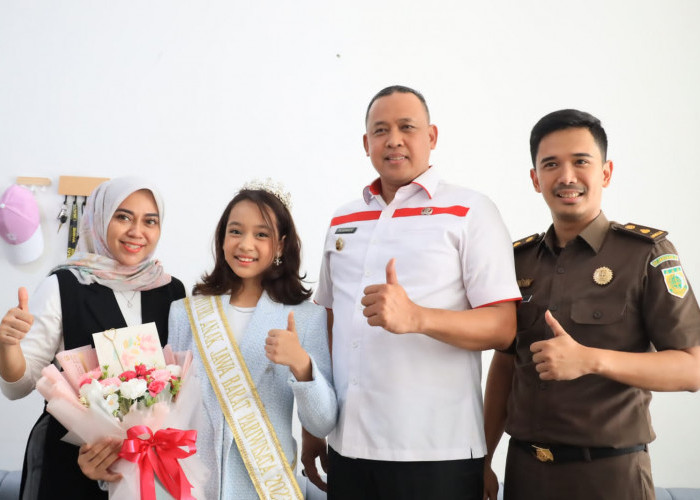 Tri Adhianto Sambangi Kediaman Putri Anak Pariwisata Indonesia 2023