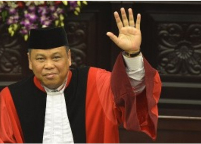 Hakim Arief Hidayat Sebut Indonesia Tidak Baik-Baik Saja, Akui Berkabung Atas Prahara di MK