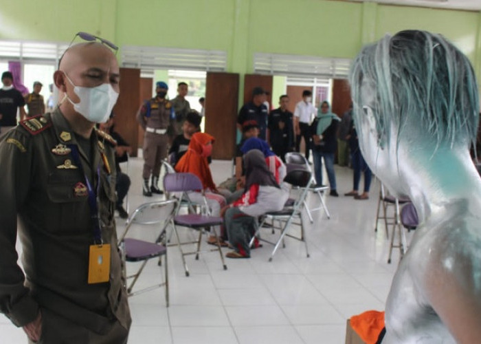 Bikin Resah, Puluhan Anak Punk dan Manusia Silver di Tangerang Diamankan Satpol PP