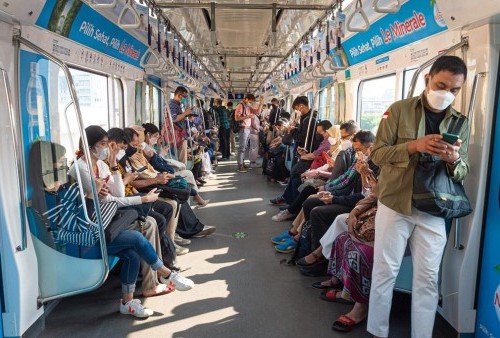 Asik! Transportasi Publik Jakarta Standby di Malam Tahun Baru
