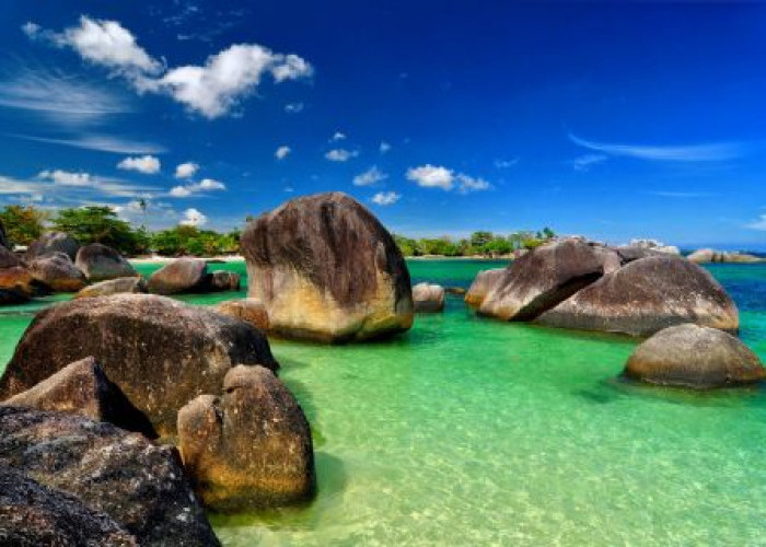 Eksplorasi Keindahan Alam Indonesia: 3 Destinasi Wisata yang Wajib Dikunjungi!
