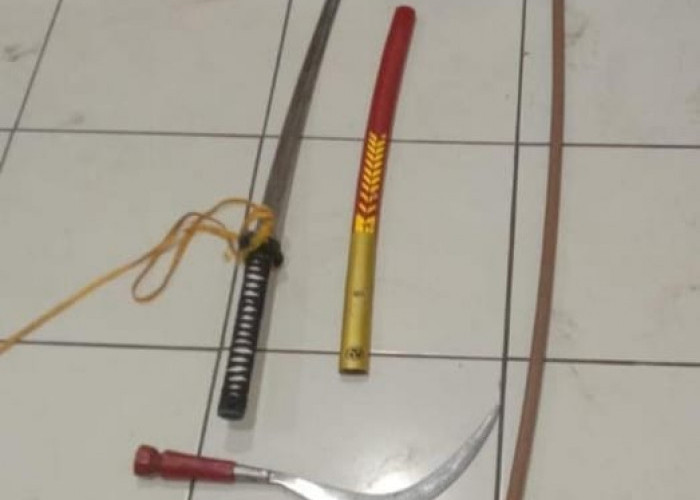 Sabet Lawan Pakai Sajam, Tiga Remaja Pelaku Tawuran di Neglasari Tangerang Ditangkap Polisi!