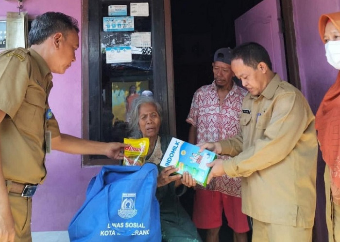 Seribu Lebih Lansia di Kota Tangerang Dapat Bantuan Permakanan Dari Pemkot