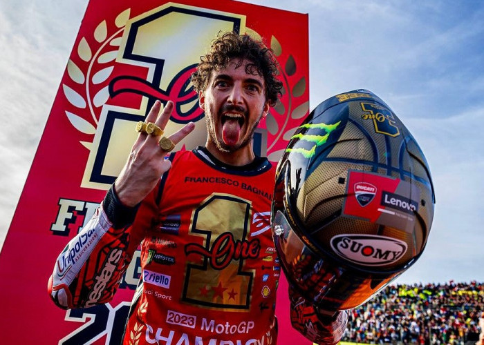 Bawa Pulang Helm Emas MotoGP 2023, Bagnaia: Terasa Sangat Luar Biasa