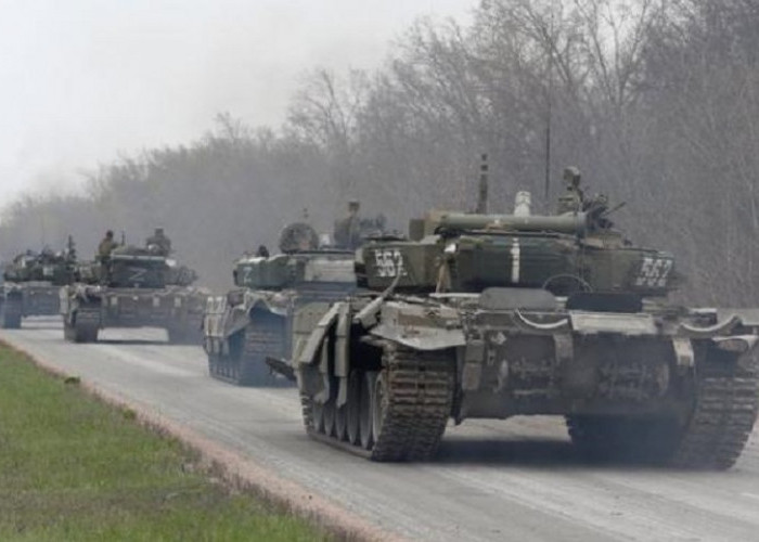 Rusia Tarik Alat Berat Militer dan Personel dari Kota Kherson Ukraina, Seruan Warga: Merdeka!