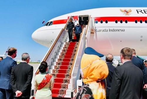Tiba di Moskow, Mampukah Jokowi 'Taklukkan Hati' Vladimir Putin?