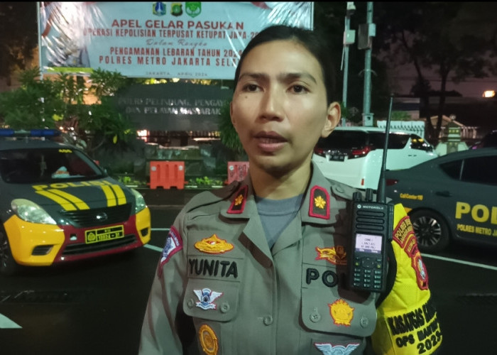 Toyota GT 86 Tabrak Pedagang Kopi dan Driver Ojol di Jaksel, 3 Korban Dilarikan ke RS