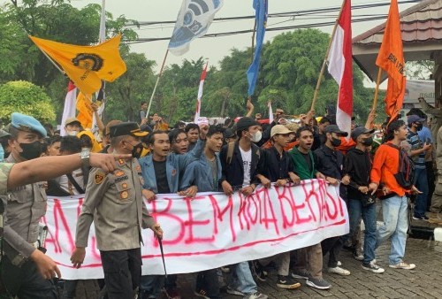 Sambangi Gedung DPRD, Begini Tuntutan Aliansi BEM Kota Bekasi