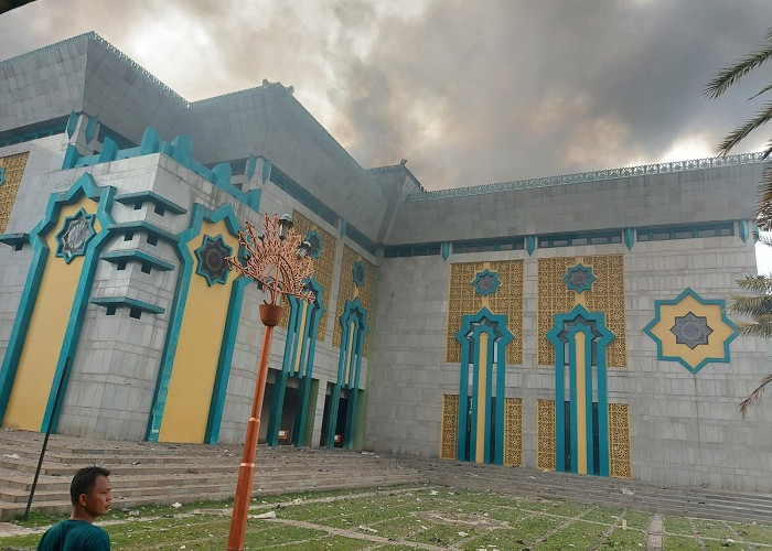 Pj Gubernur DKI Siapkan Alokasi APBD Perbaiki Masjid Raya Jakarta Islamic Center