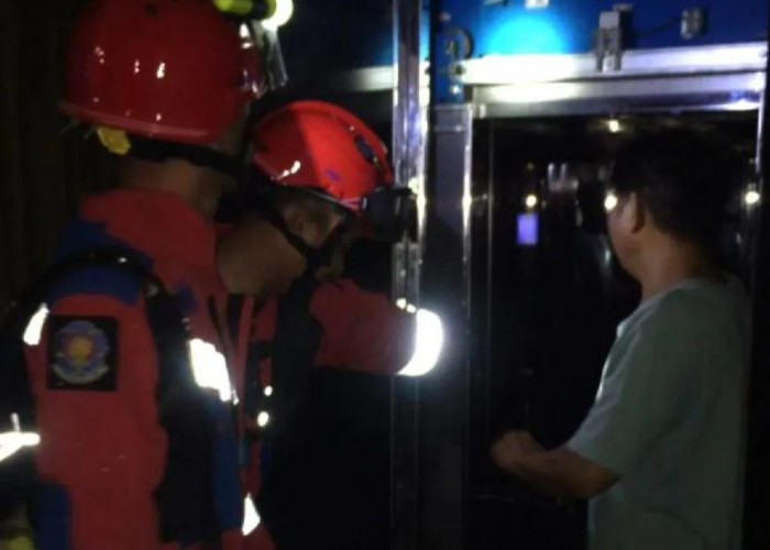 6 Warga Terjebak Lift di Hotel Daerah Jakarta Selatan